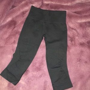Lululemon In The Flow Crop II